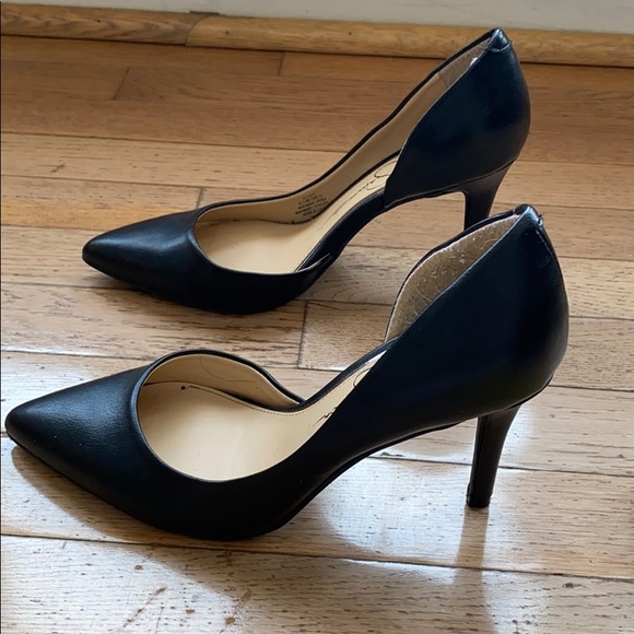 Like New Jessica Simpson Leather 3in Heels - Picture 2 of 8